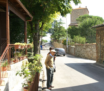 Via del Borgo in Contignano